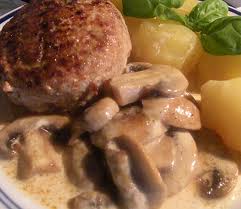 Mørbrad på champignon bund
